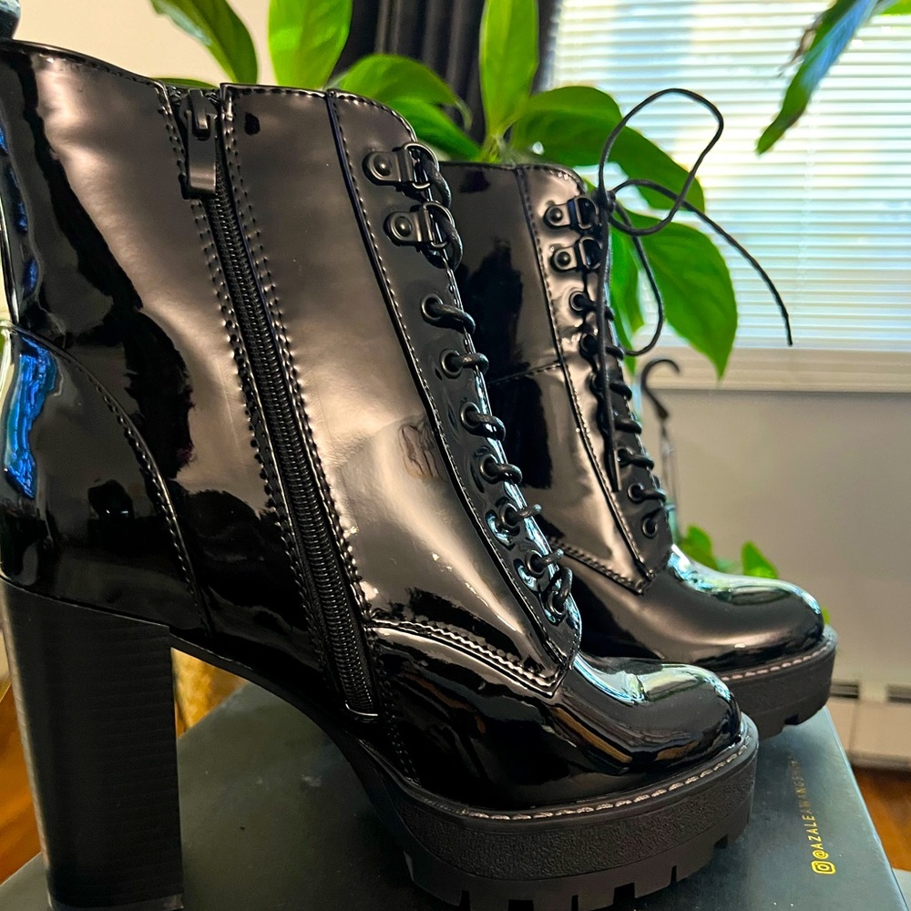 New Azalea Wang Boots- size 9